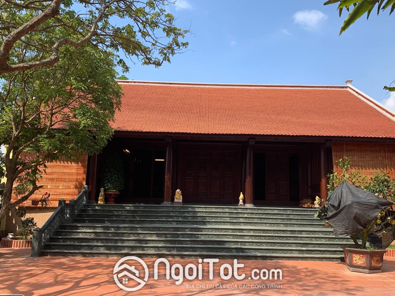 Ngói Mũi Cổ 2 Vai Viglacera Hạ Long